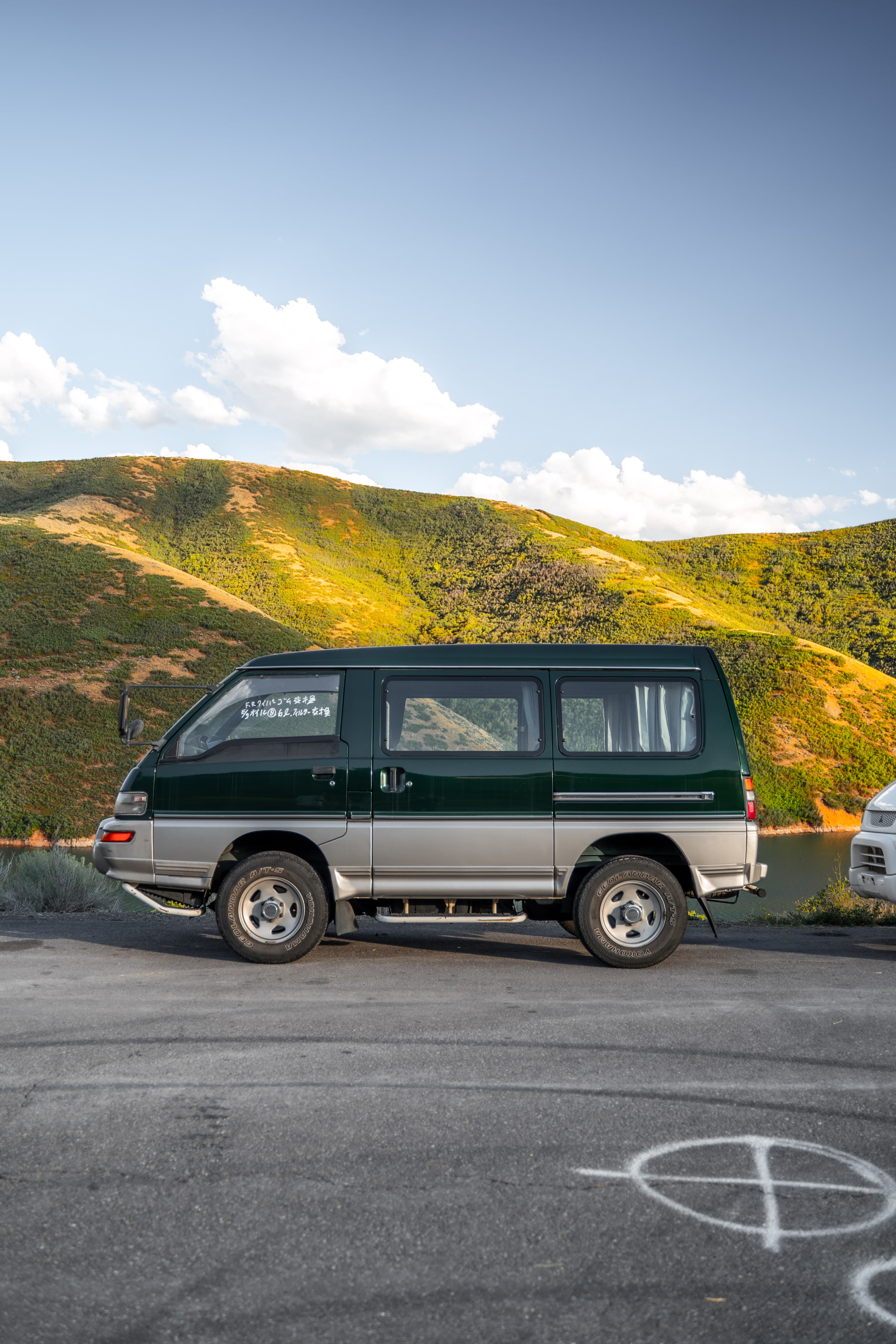 1999 MITSUBISHI DELICA (STAR WAGON)