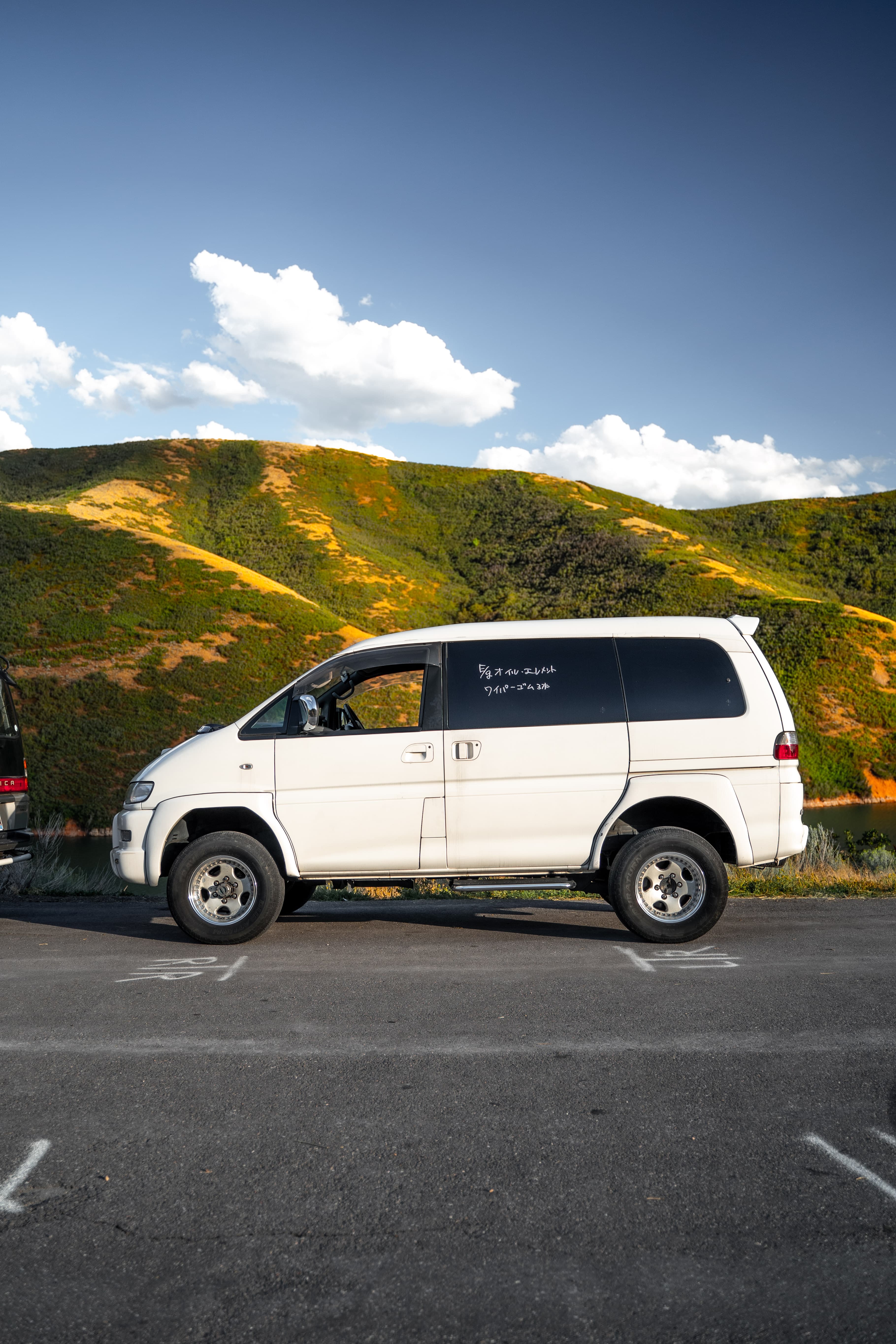 1999 MITSUBISHI DELICA (SPACE GEAR)